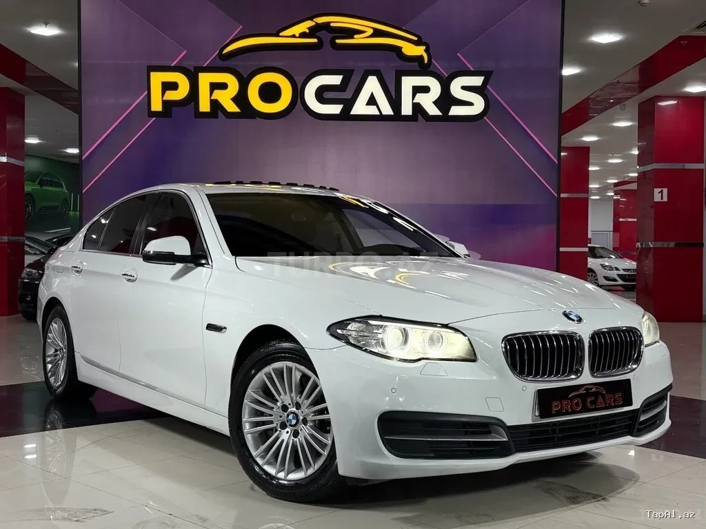 BMW 520, 2.0 L, 2014 il, 210 000 km