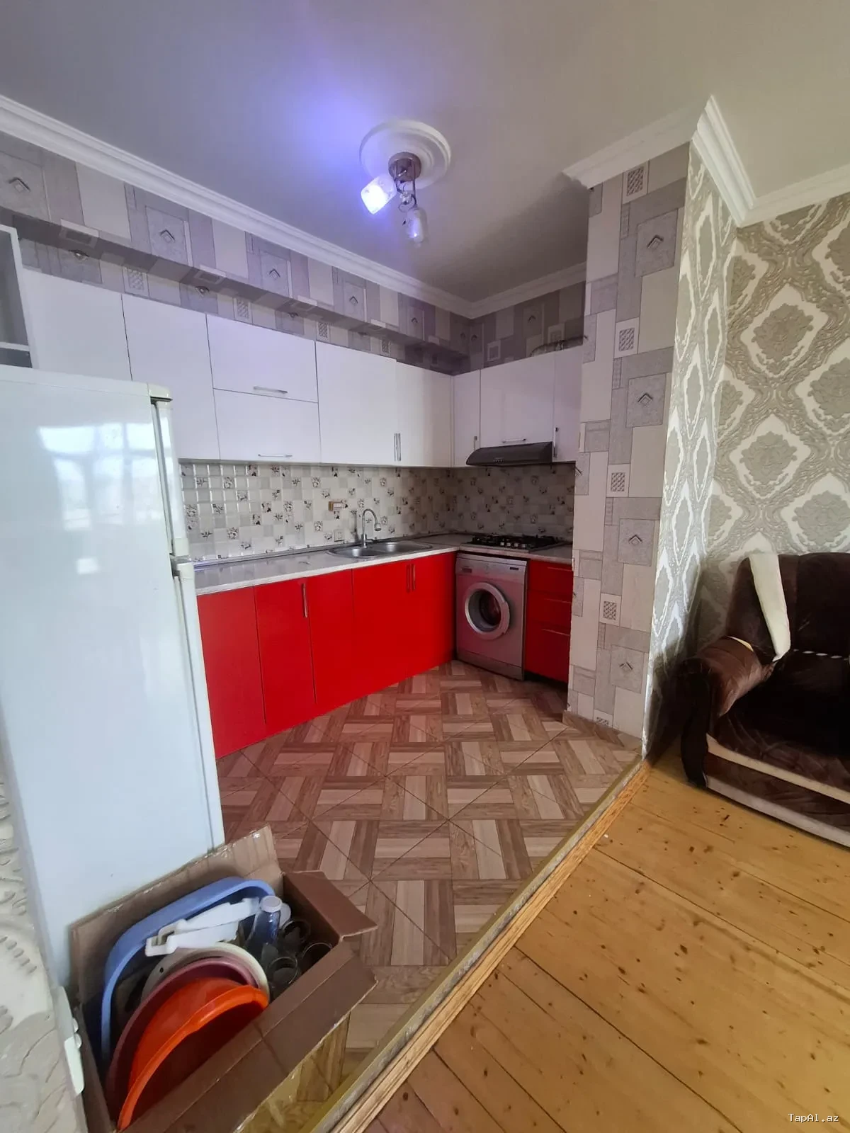 Kirayə bina evi. 2 otaq. Xırdalan