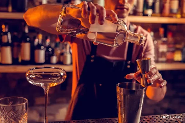 Barmen işi axtarıram