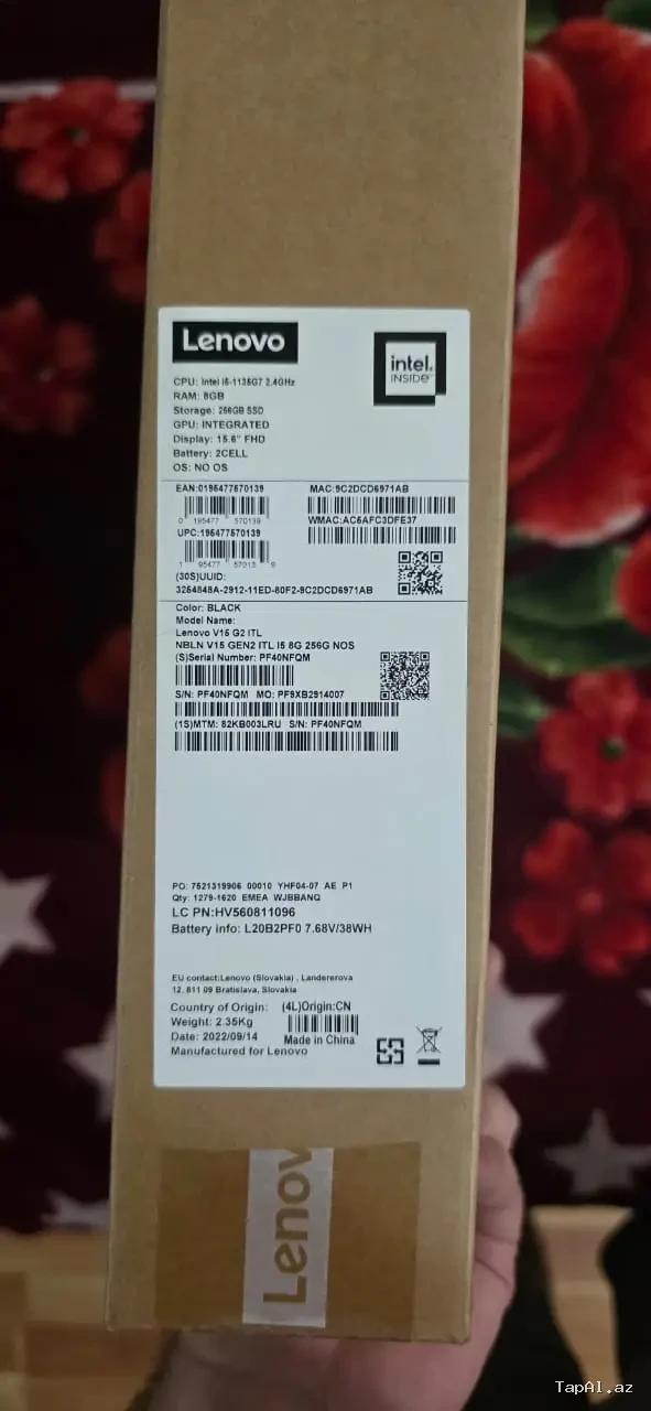 Tam yeni Lenovo notebook