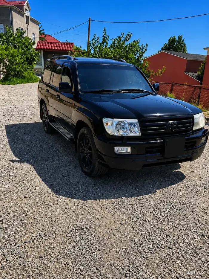 Toyota land curser