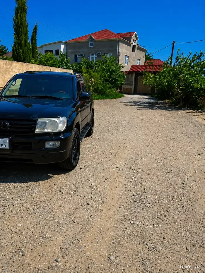 Toyota land curser