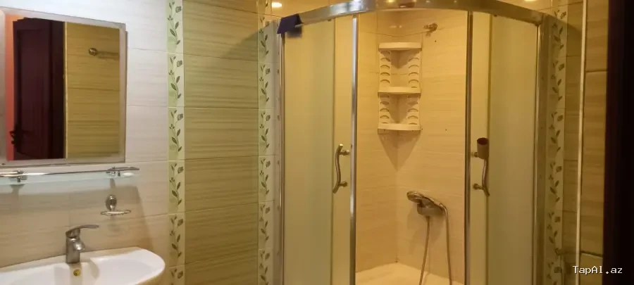 Yeni Yasamalda 2 otaqlı kirayə ev verilir