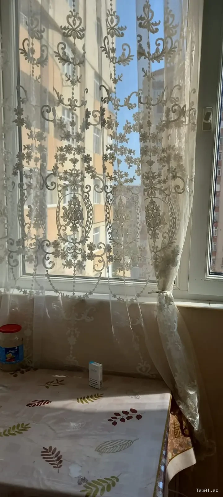 Yeni Yasamalda 2 otaqlı kirayə ev verilir