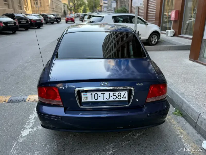 Hyundai Sonata 2.4 yaxşı vəziyyətdə