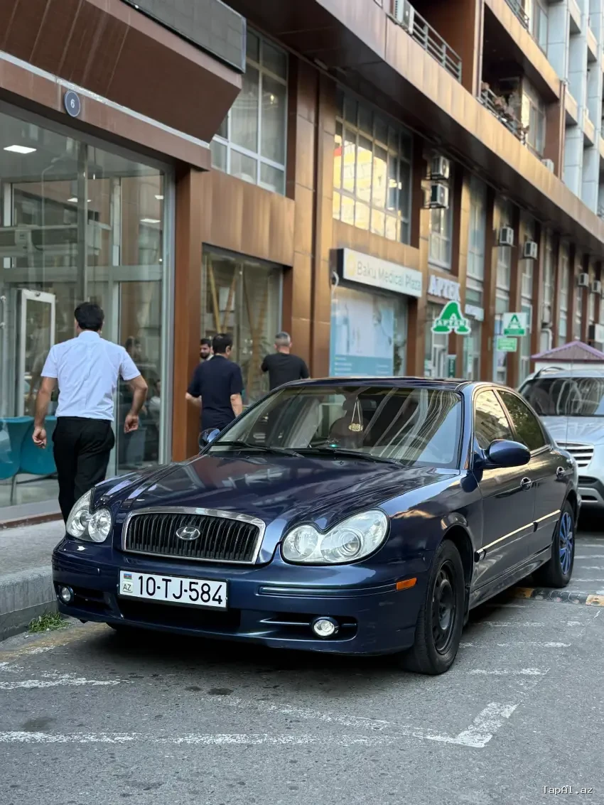 Hyundai Sonata 2.4 yaxşı vəziyyətdə
