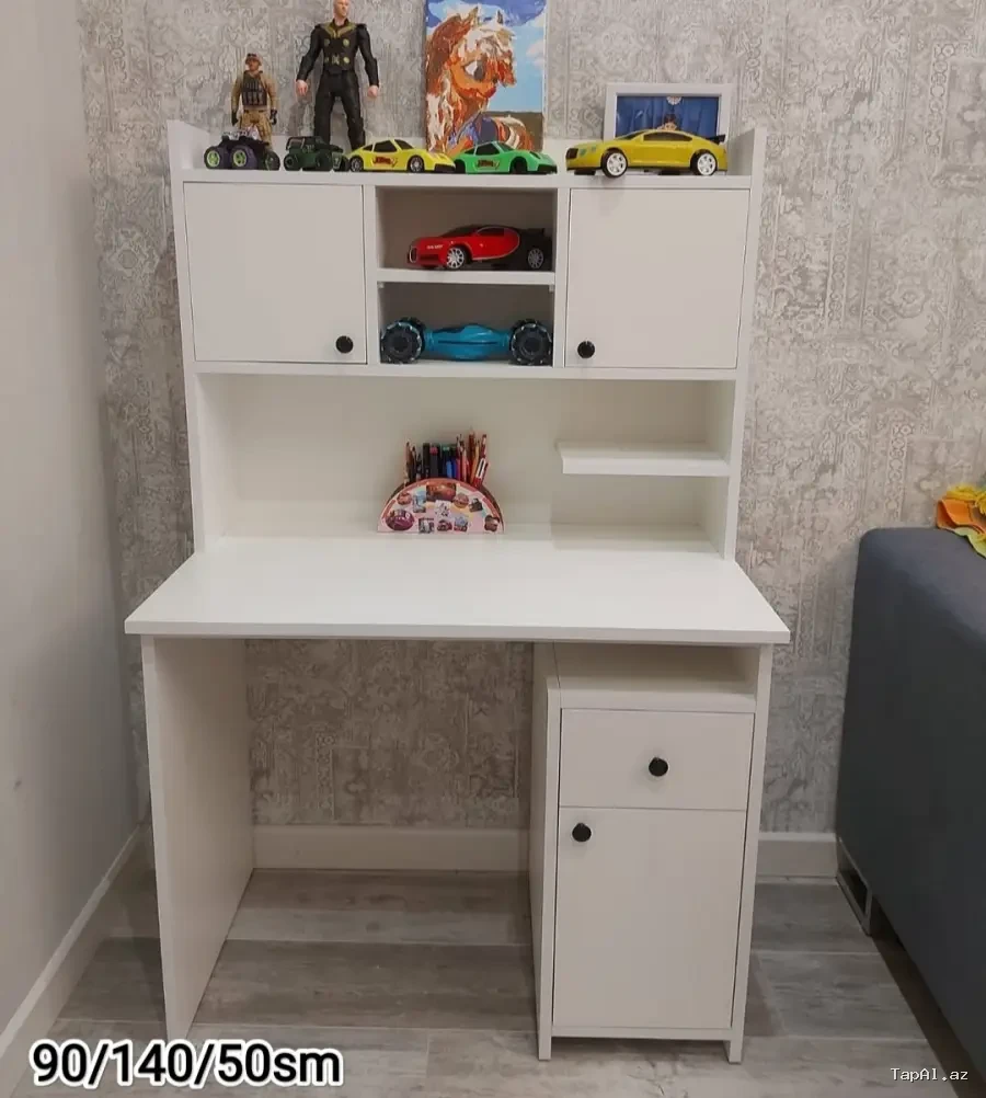 Yazı masasıı