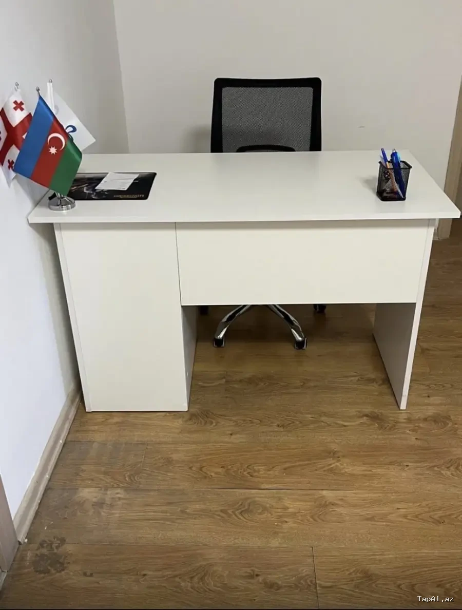Satılır – Müasir ofis mebeli dəsti