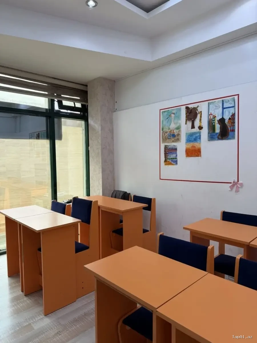 Satılır – Müasir ofis mebeli dəsti