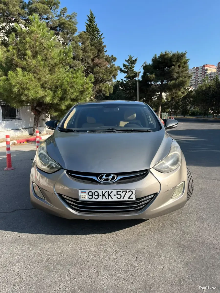 Hyundai elantra əla vəzyətdə