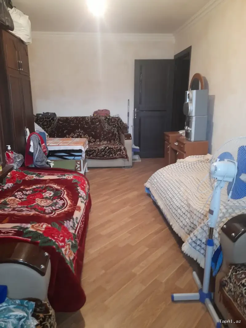 2 otaqli mənzil.Köhnə tikili