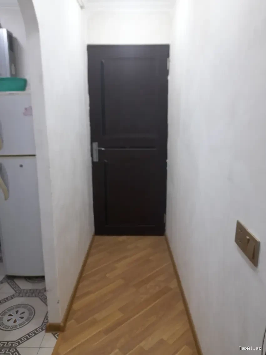 2 otaqli mənzil.Köhnə tikili