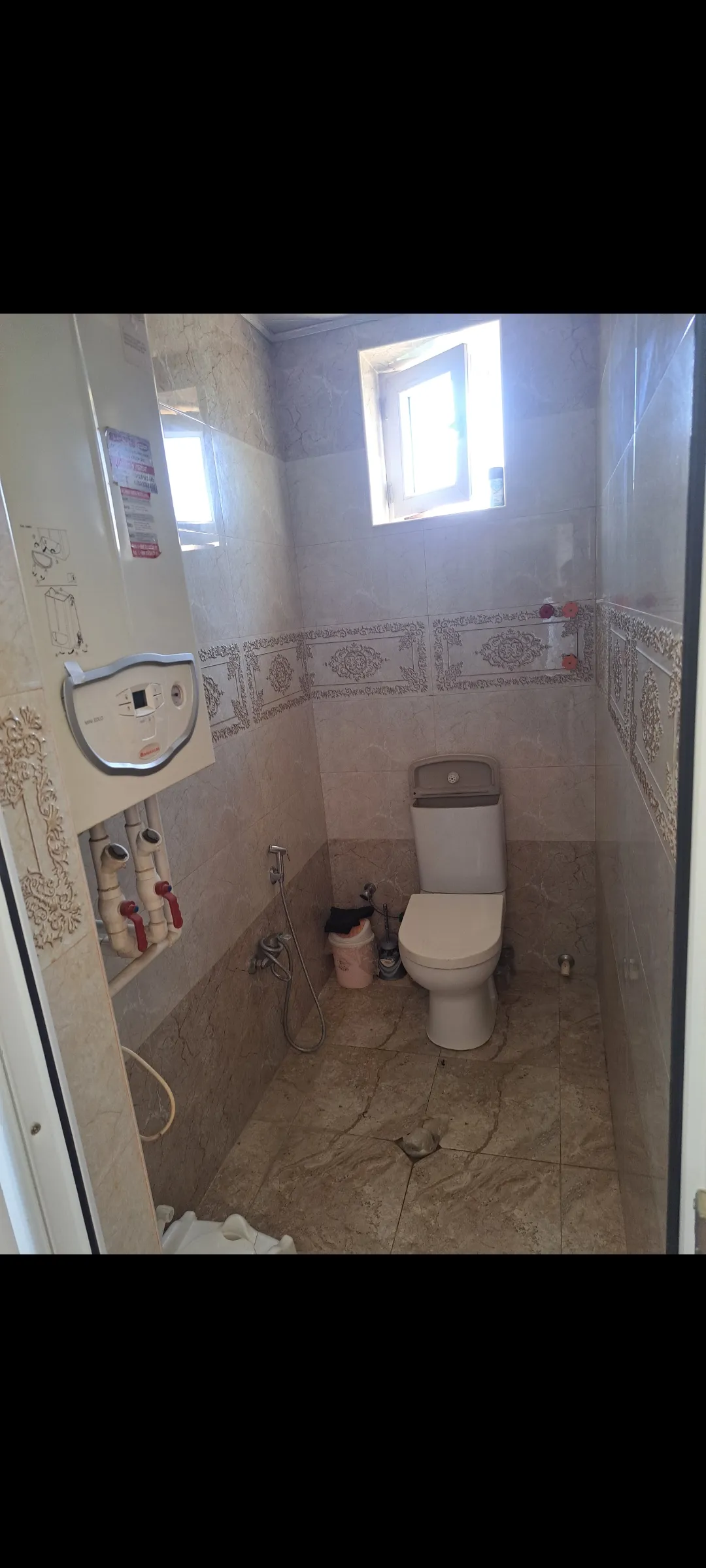 6 otaqlı heyet evi