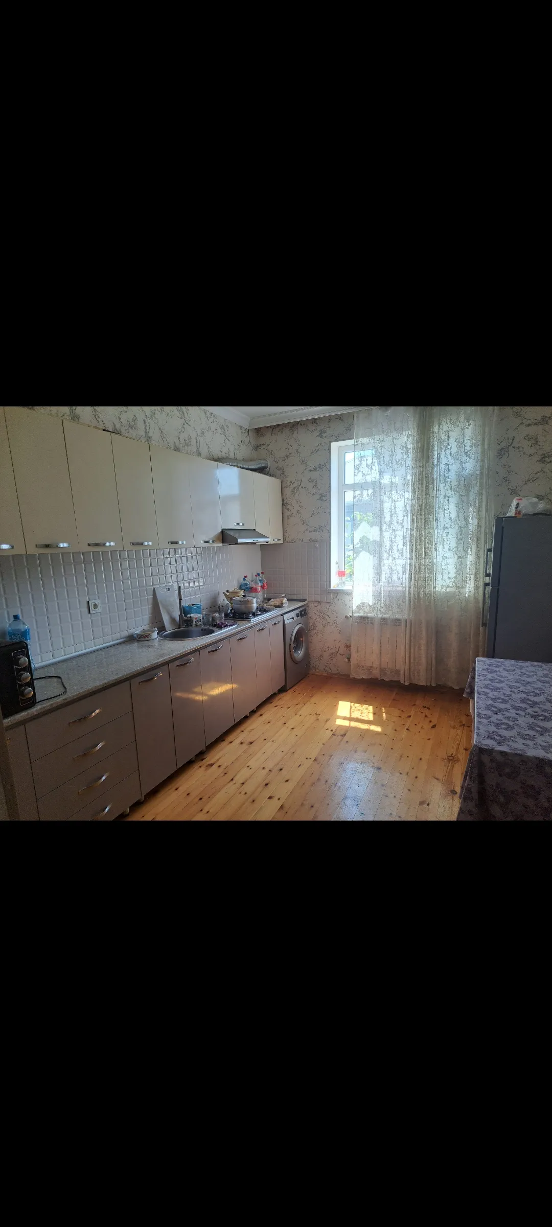 6 otaqlı heyet evi