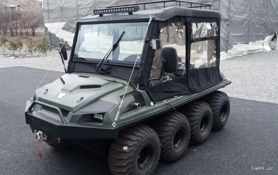 Amfibiya tipli daşıyıcı Armor W8  - 8X8 altı nəfərlik