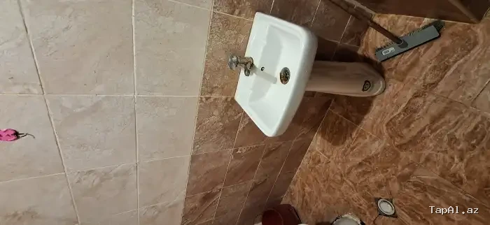 3 otaqli mənzil, 450azn kirayə