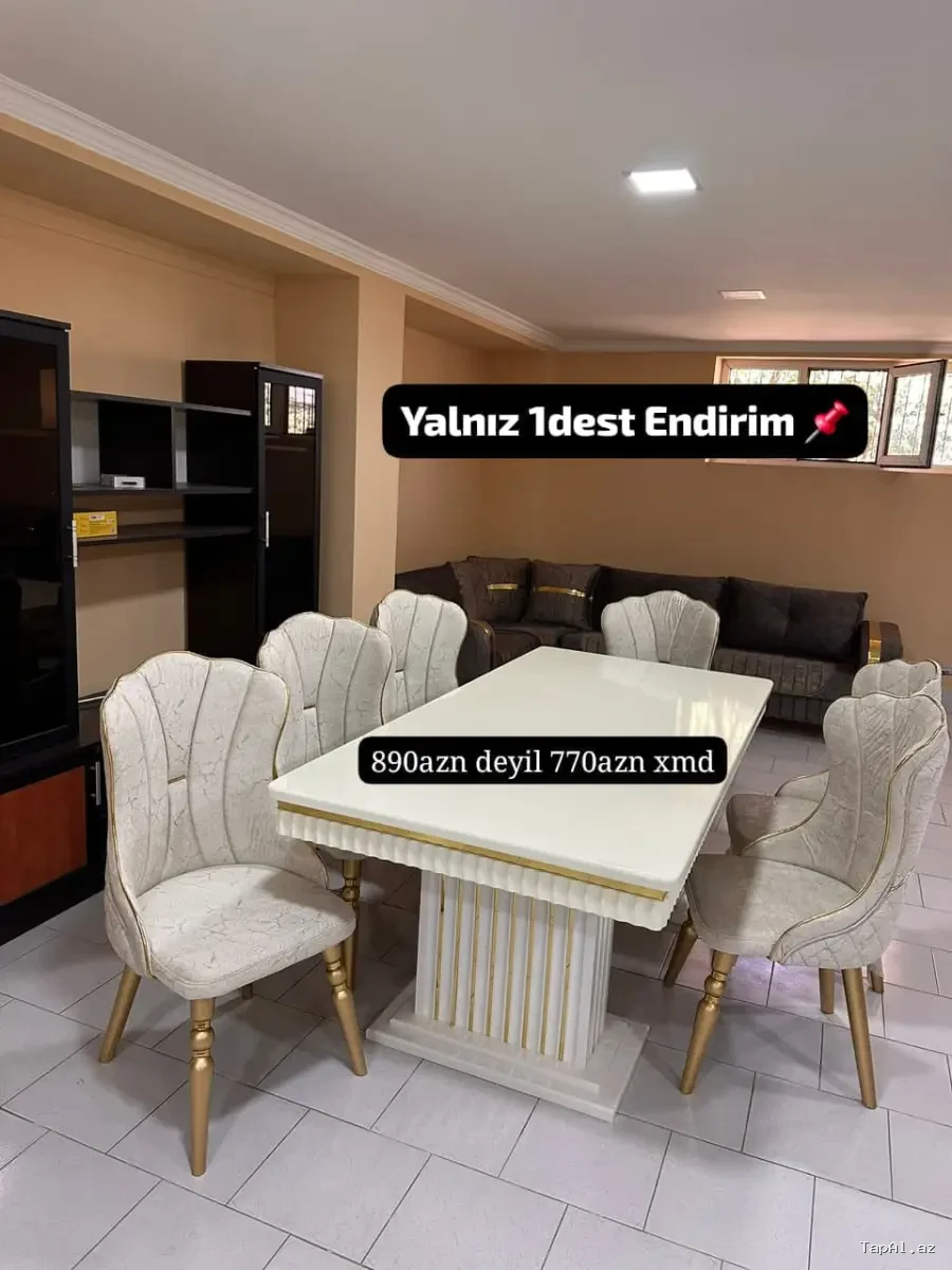 Qonaq otağı mebeli