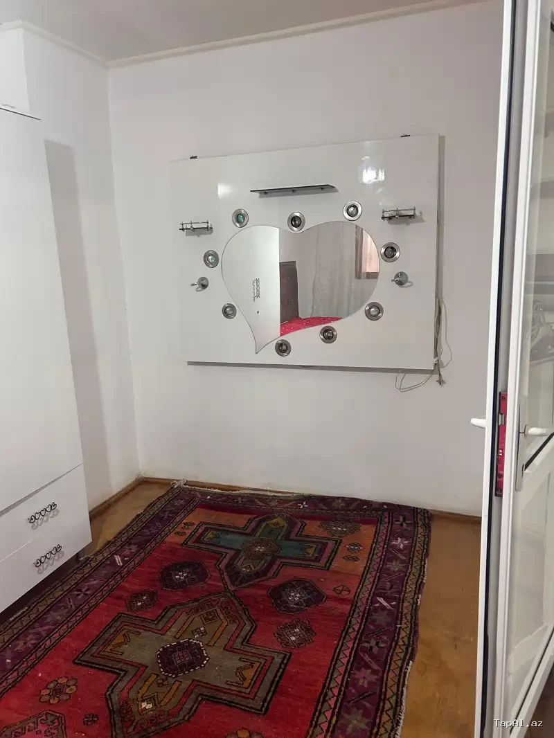 8noyabr metrosu 2 otaq