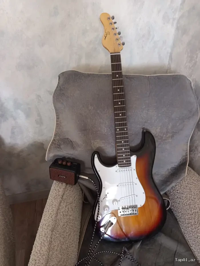 Elektro Gitar və Amfi Satılır