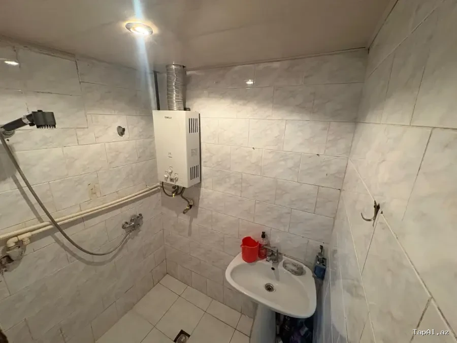 3 otaqlı mənzil (abad məhəllə)