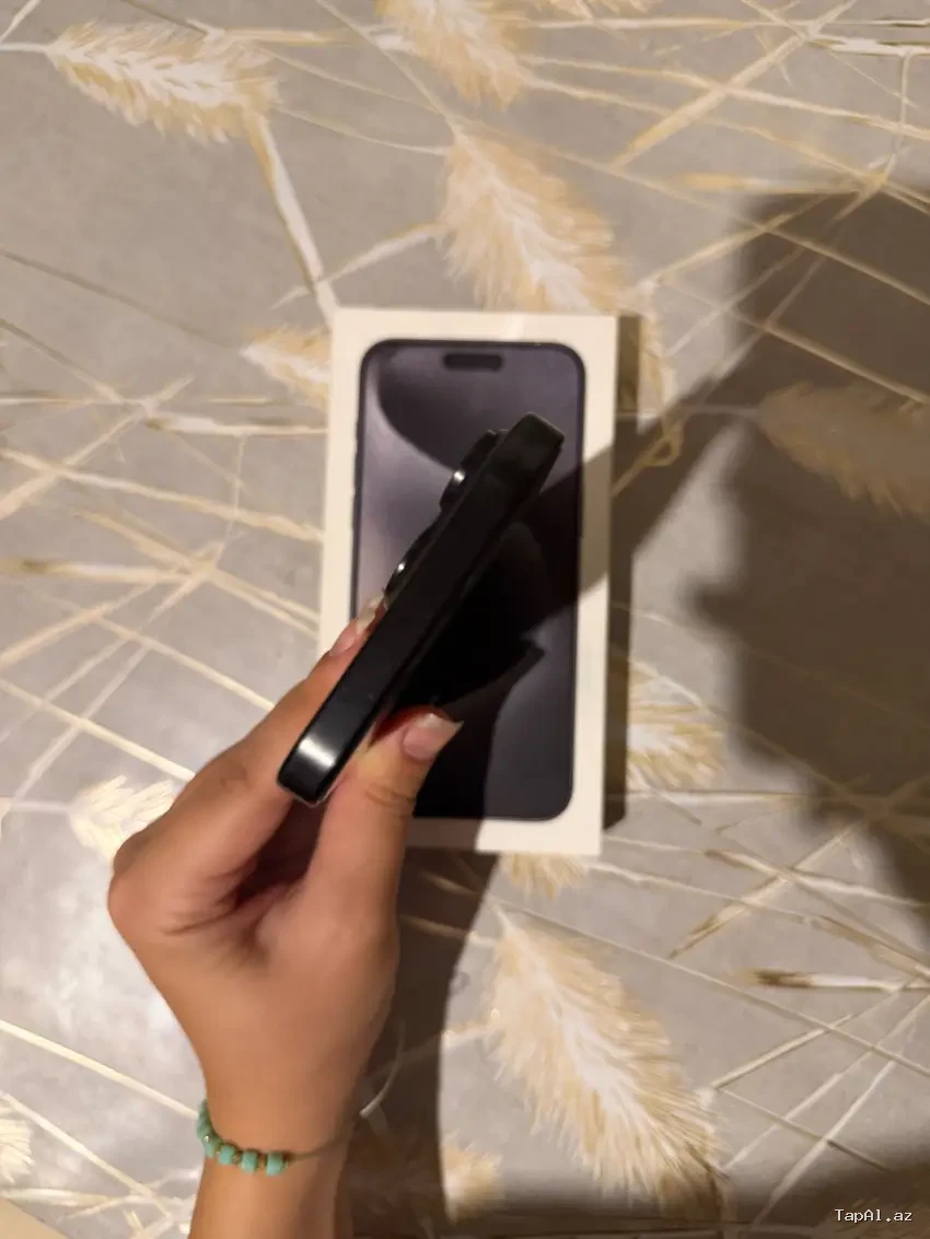 iPhone 15 Pro Max